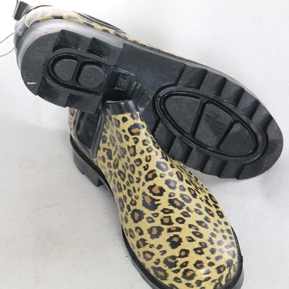 New LEOPARD PRINT Rubber Ankle Rain Boots Sz 9-10 - Picture 7 of 7